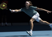 雷火电竞充值-澳网绝杀温网，西西帕斯点燃赛场