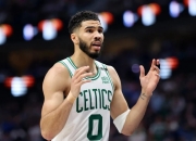 雷火电竞合作-黄蜂绝杀凯尔特人，汉密尔顿惊艳世界