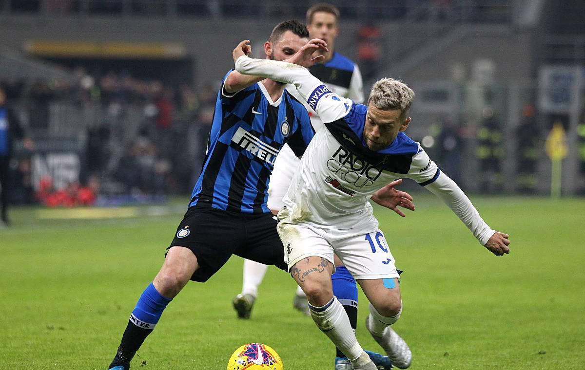 亚特兰大主场战平,难以满足球迷期望 亚特兰大主场战平,难以满足球迷期望